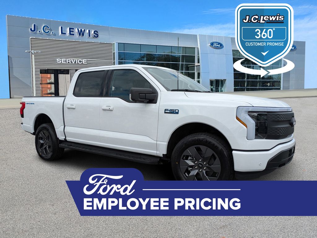 2025 Ford F-150 Lightning Flash