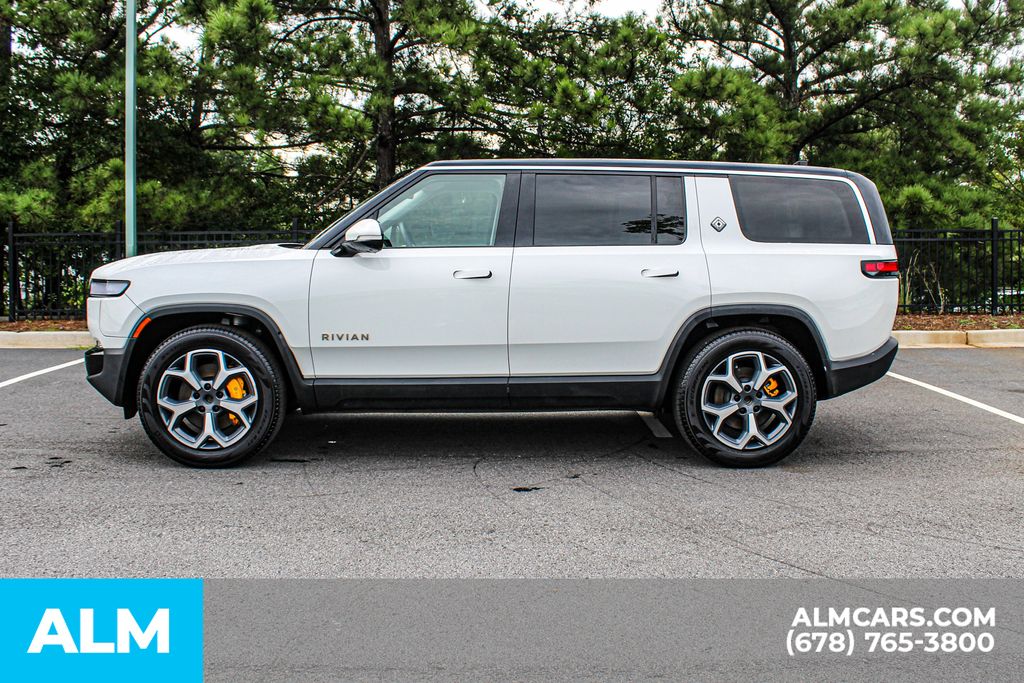 Used 2024 White Rivian Adventure image 6