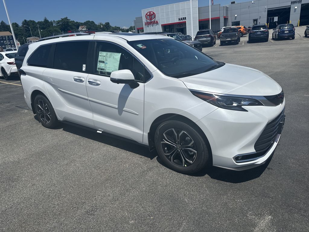 New 2026 Toyota Sienna Van