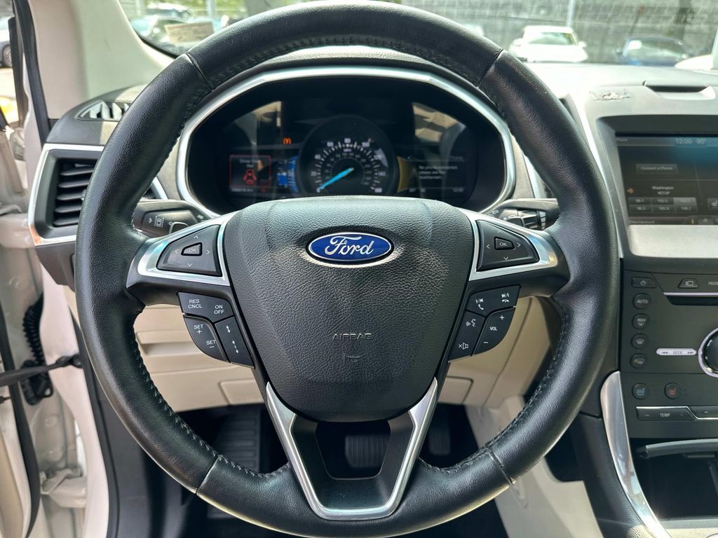 Thumbnail: 2015 Ford Edge - 15