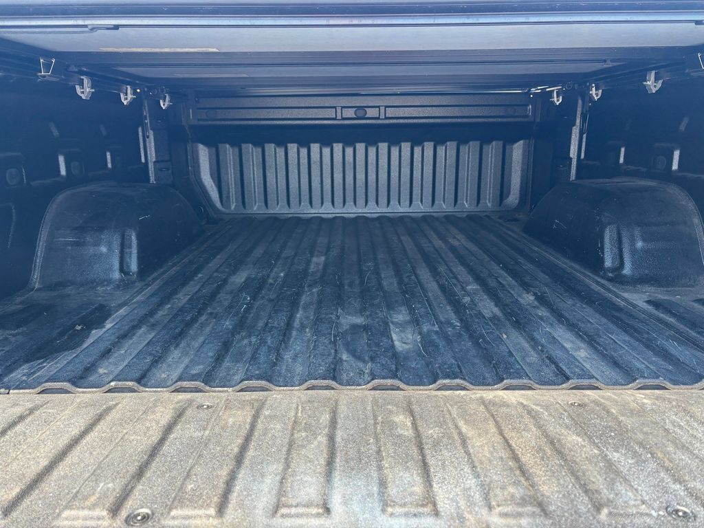 Used Car 2021 Gmc Sierra 1500  Slt For Sale Under $40,000 In Austin, Texas