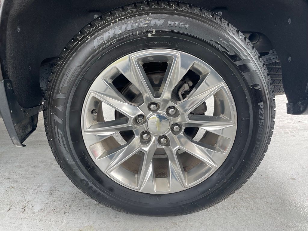 Used 2019 Brown Chevrolet LTZ image 17