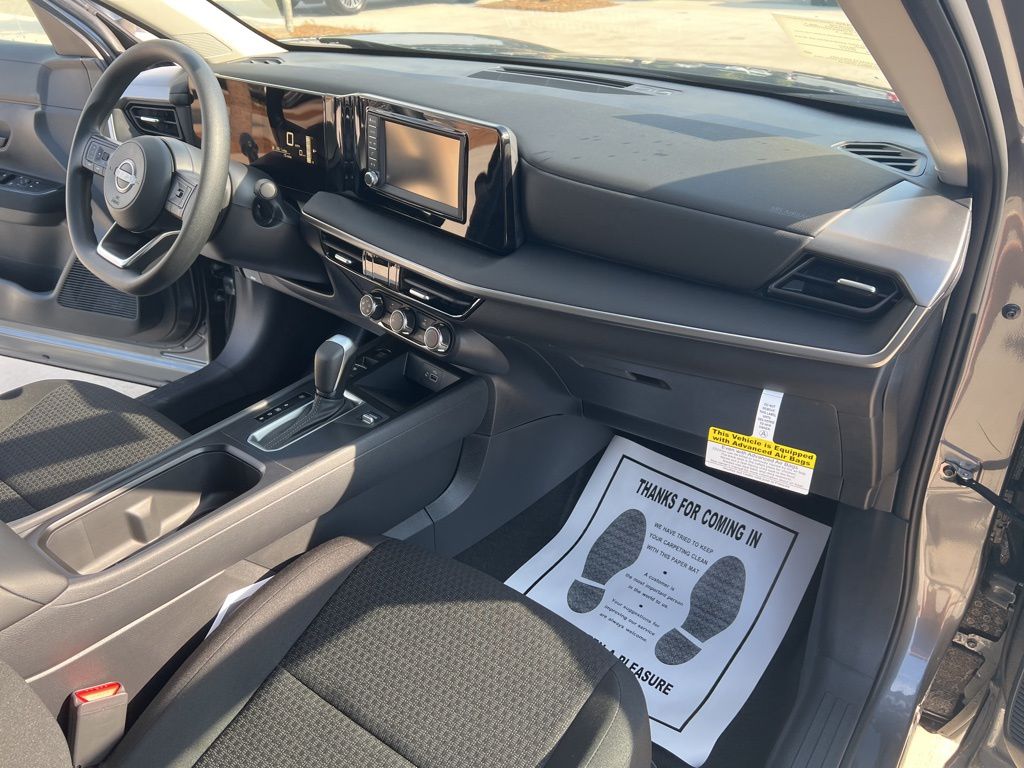 2025 Gun Metallic Nissan Kicks S FWD SUV