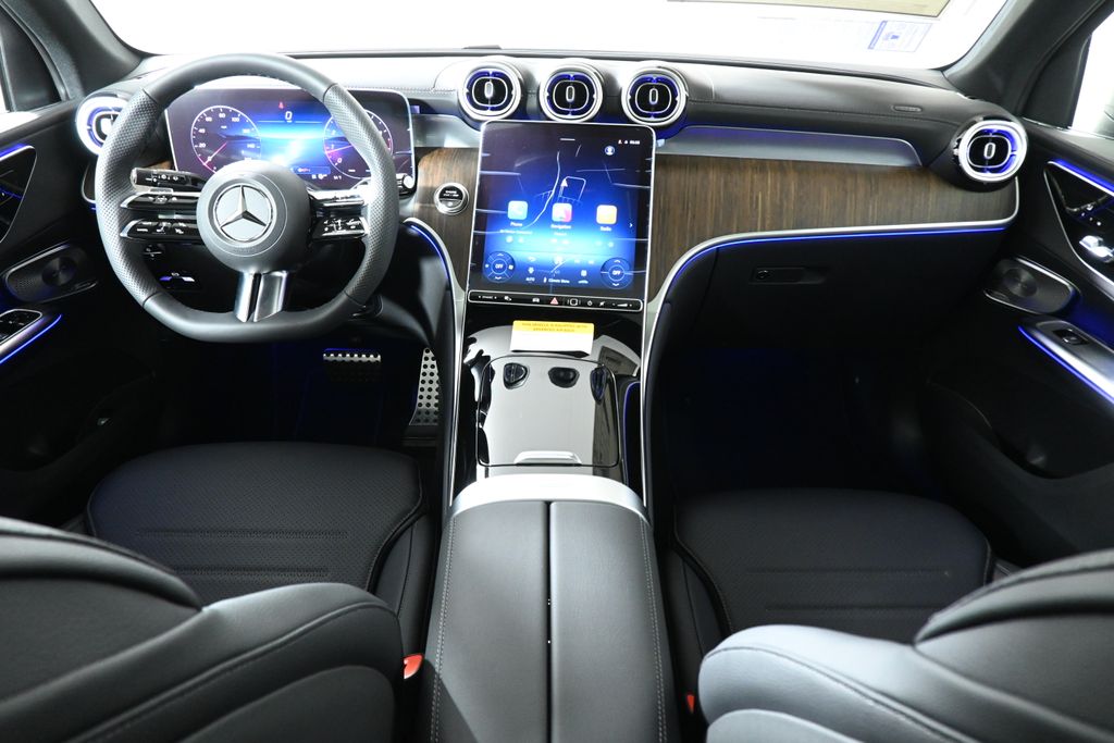 Thumbnail: 2026 Mercedes-Benz GLC - 4