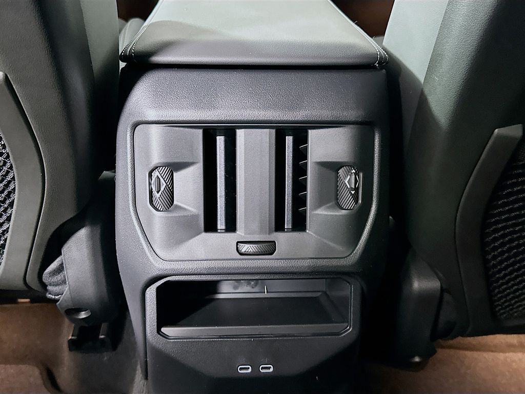 Thumbnail: 2026 BMW X3 - 18