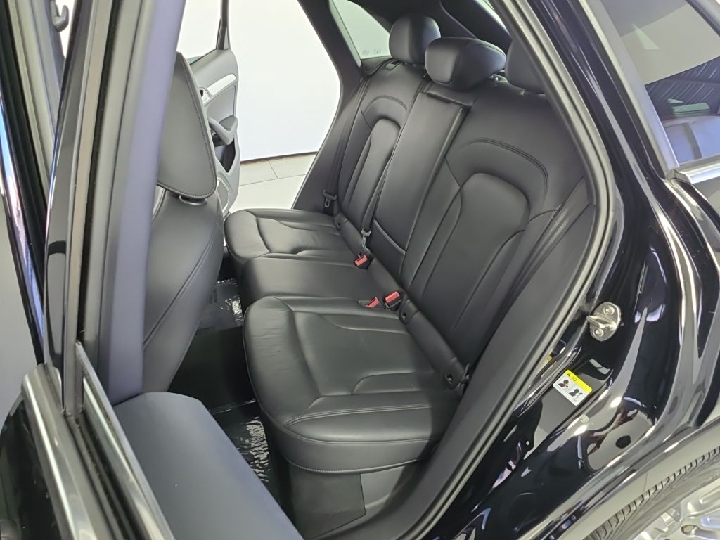 Thumbnail: 2018 Audi Q3 - 21