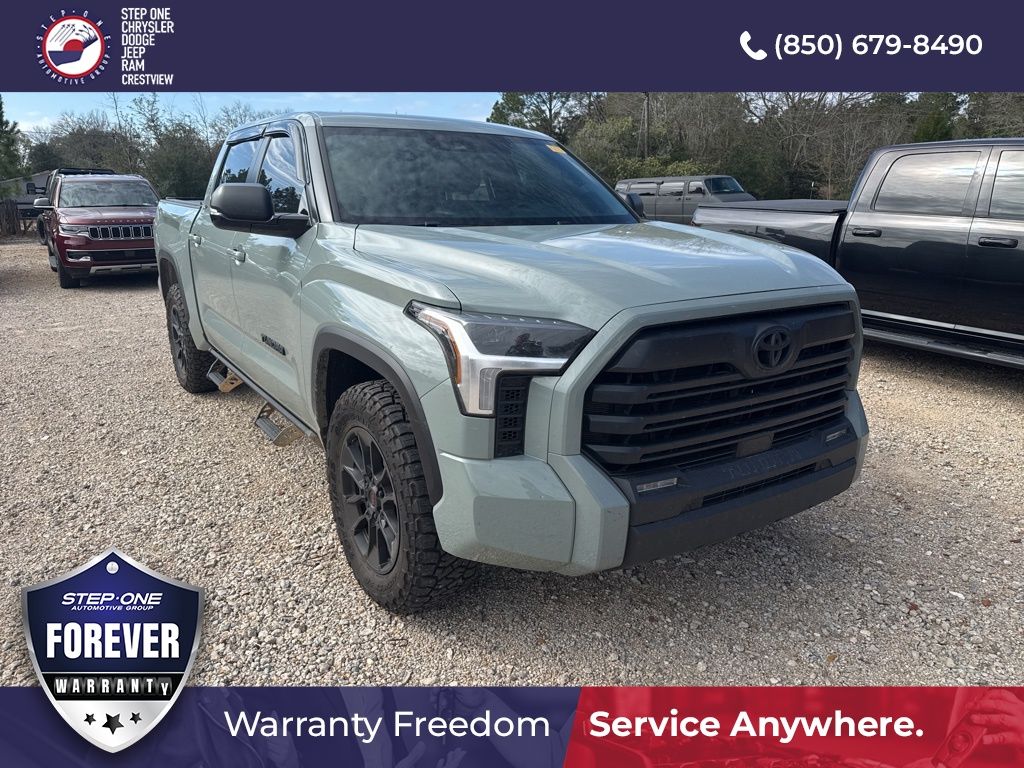 2025 Toyota Tundra SR5 CrewMax Cab 4WD