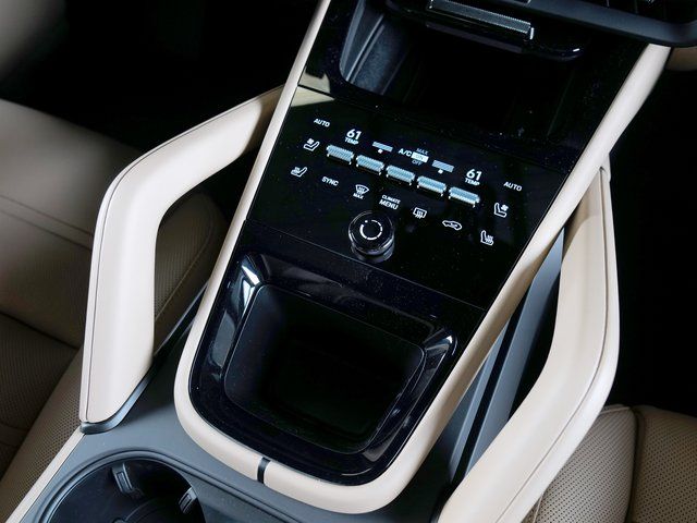 Used 2025 White Porsche S image 17