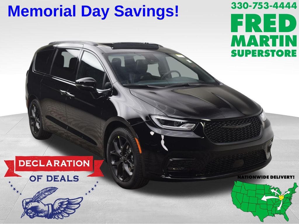 new 2026 Chrysler Pacifica car, priced at $43,728