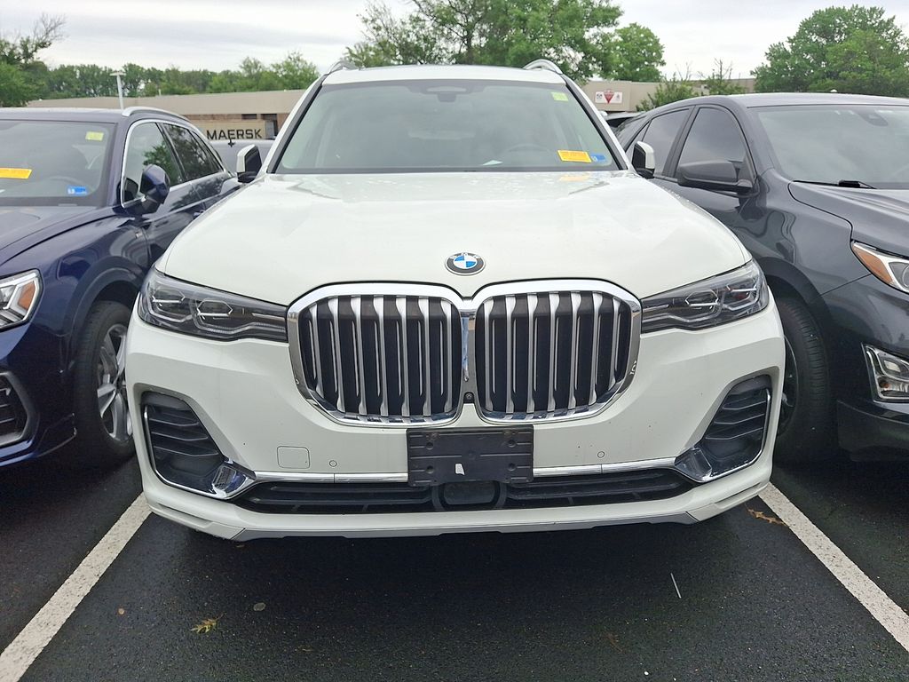 Thumbnail: 2021 BMW X7 - 2