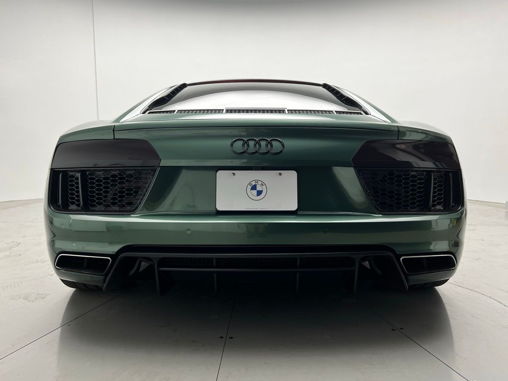 Thumbnail: 2017 Audi R8 - 5