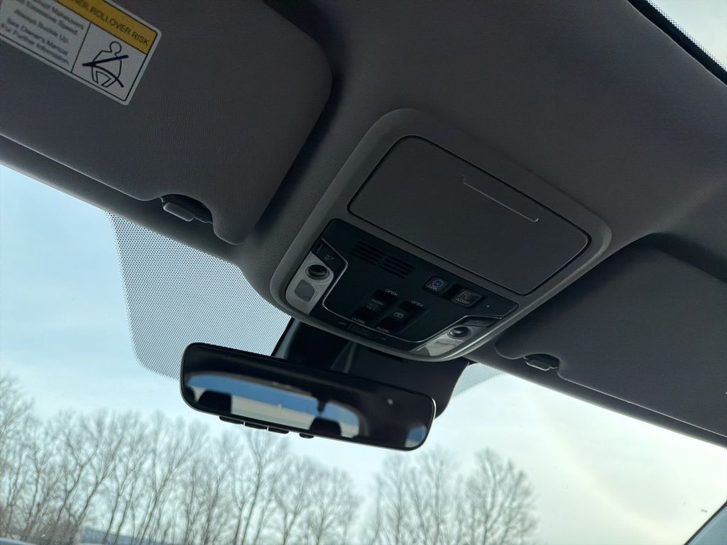 Thumbnail: 2021 Honda Pilot - 14