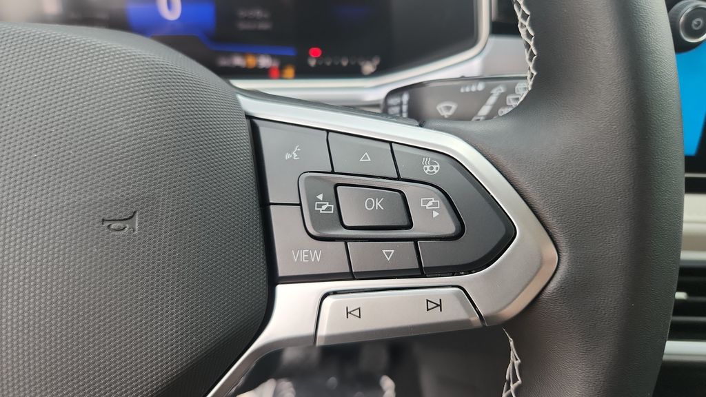 2025 Volkswagen Taos