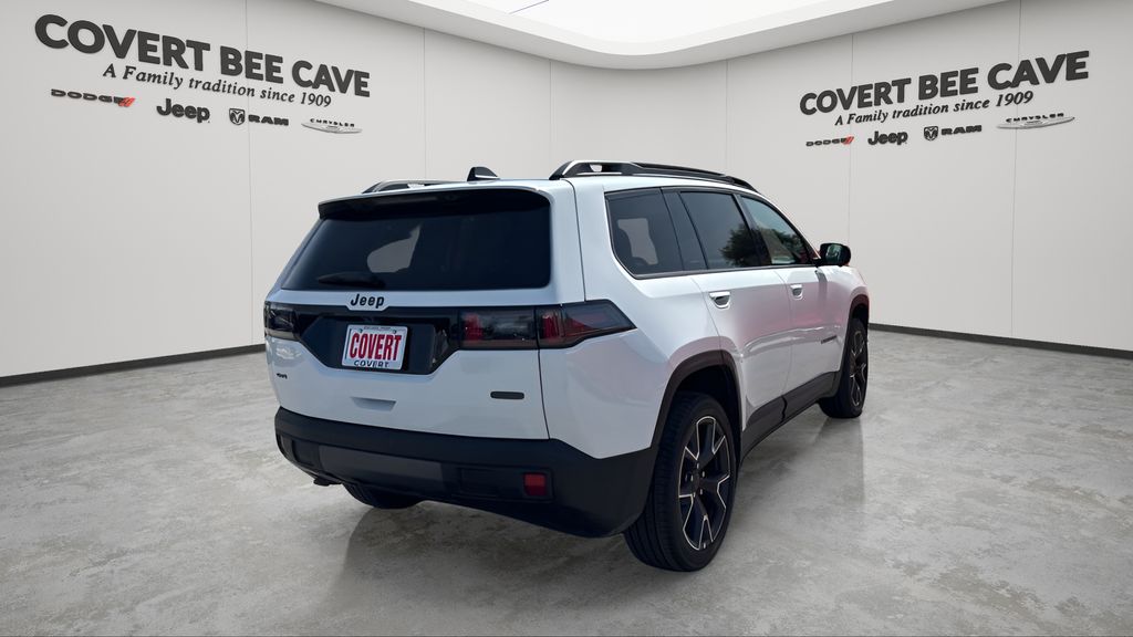 New 2026 White/off-white Jeep Overland image 9