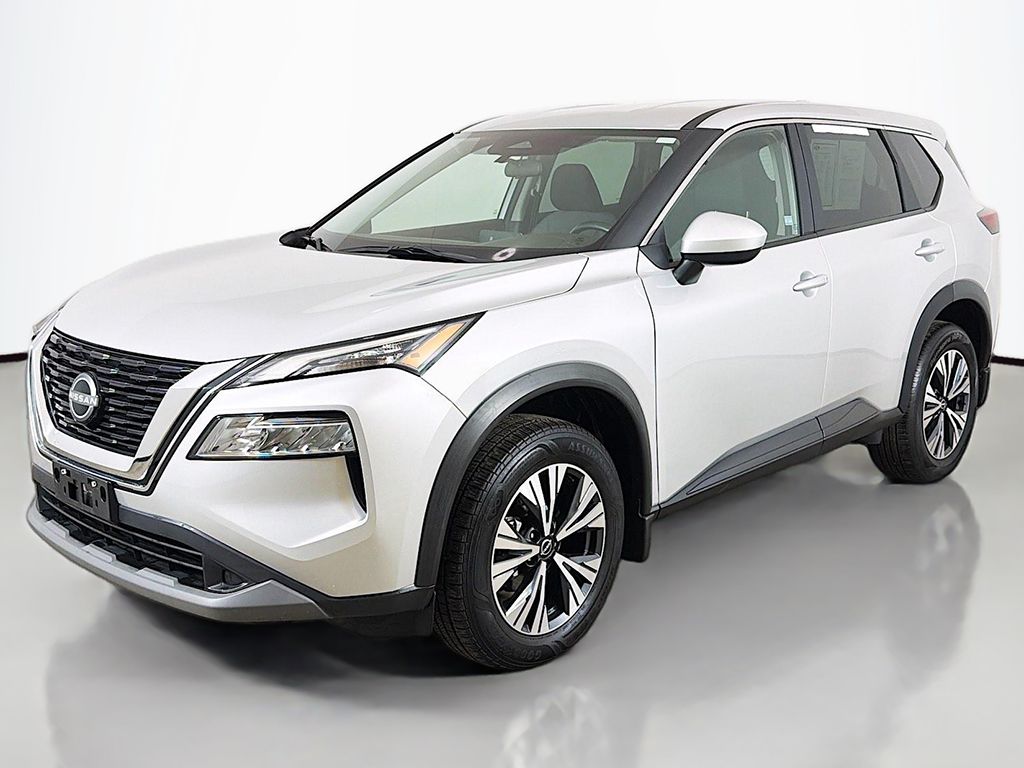 Used 2023 Silver Nissan SV image 7