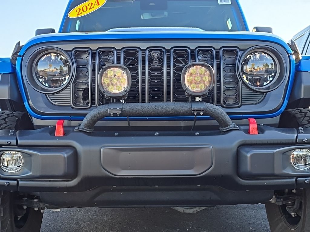 Thumbnail: 2024 Jeep Wrangler - 11