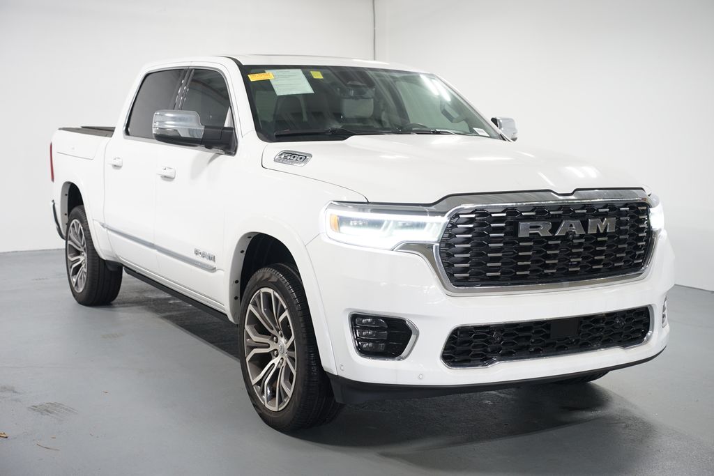 Thumbnail: 2025 RAM 1500 - 3