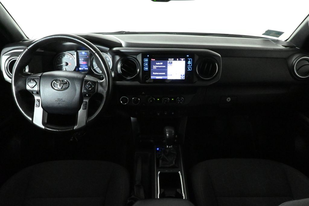 Thumbnail: 2019 Toyota Tacoma - 17