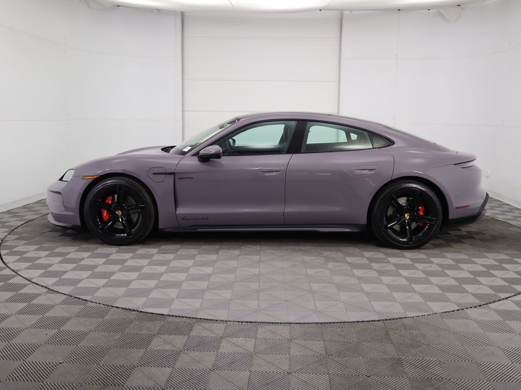 Thumbnail: 2025 Porsche Taycan - 2