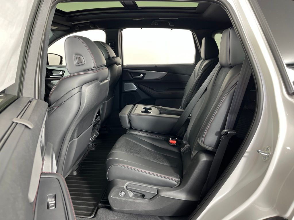 Thumbnail: 2026 Acura MDX - 29