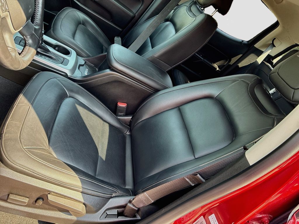 Used 2021 Red Chevrolet ZR2 image 21