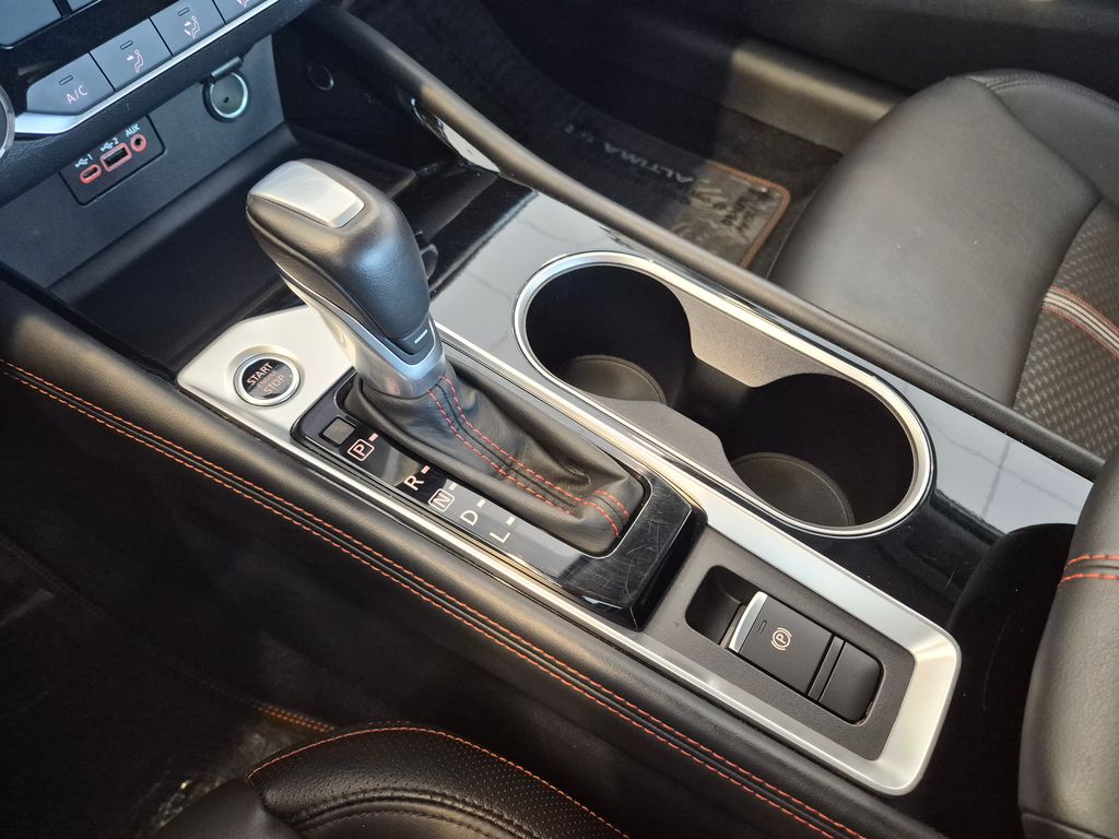 2025 Nissan Altima 2.5 SR