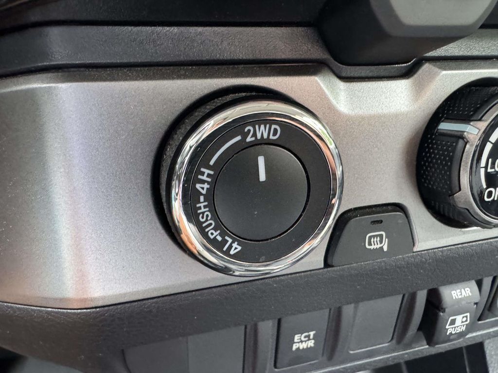 Used 2018 Toyota Tacoma Truck