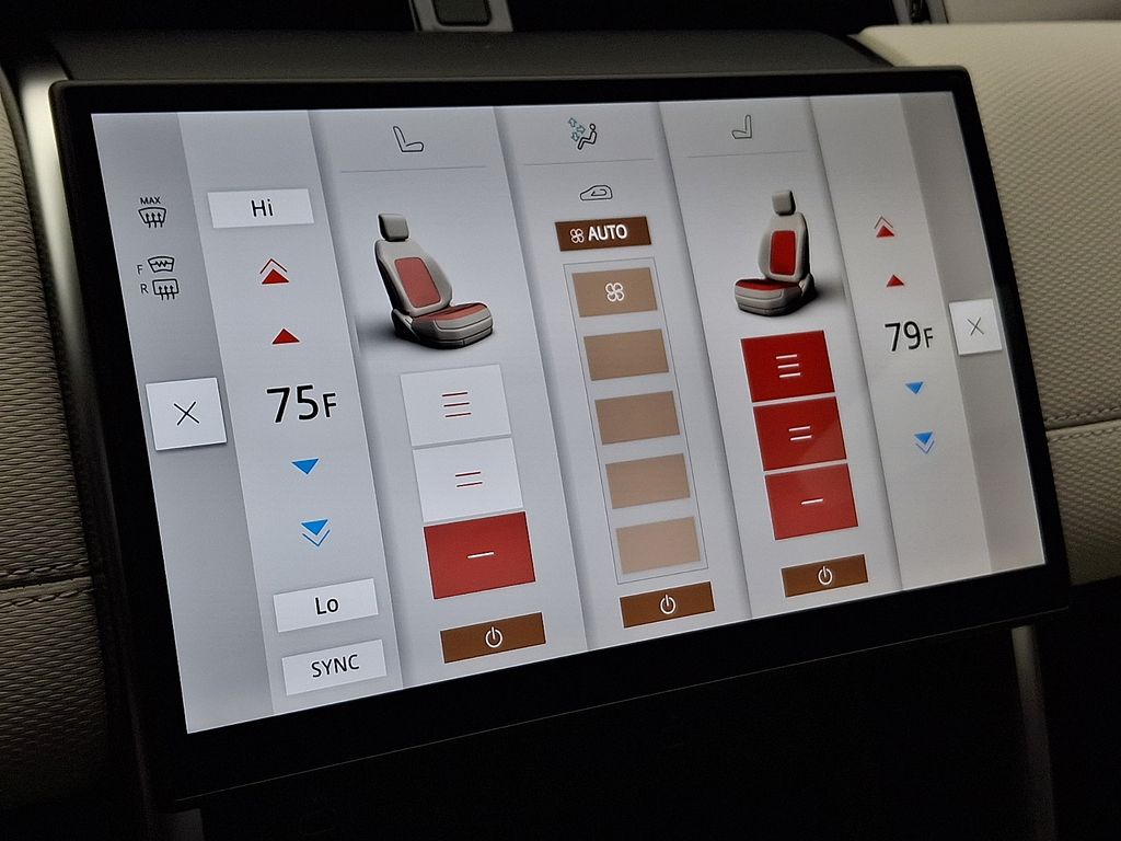 Thumbnail: 2026 Land Rover Discovery Sport - 13