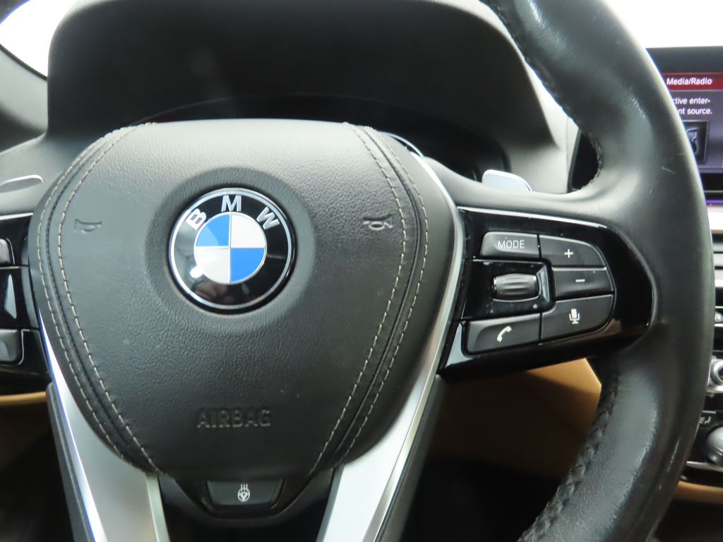 Thumbnail: 2019 BMW 5 Series - 12