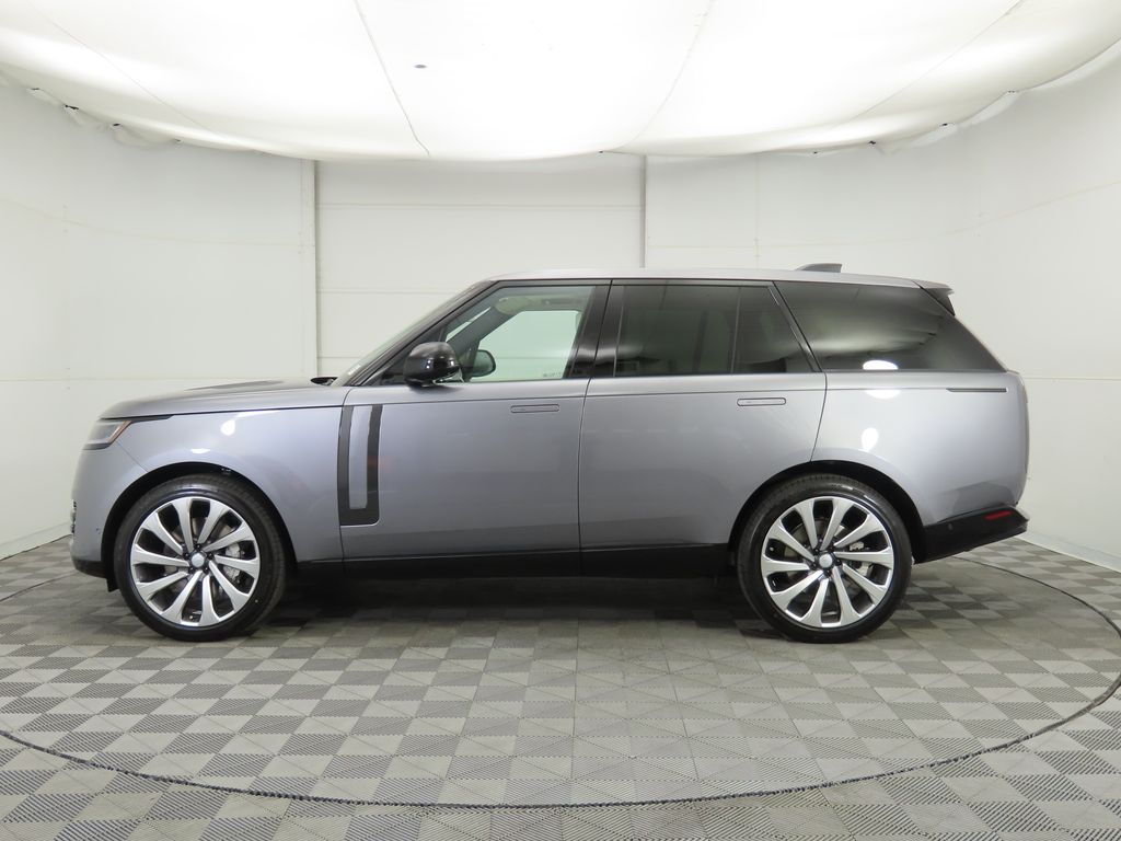 Thumbnail: 2025 Land Rover Range Rover - 8