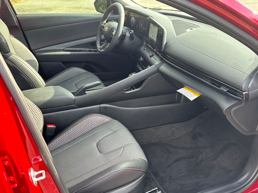 2025 Hyundai Elantra N Line - 10