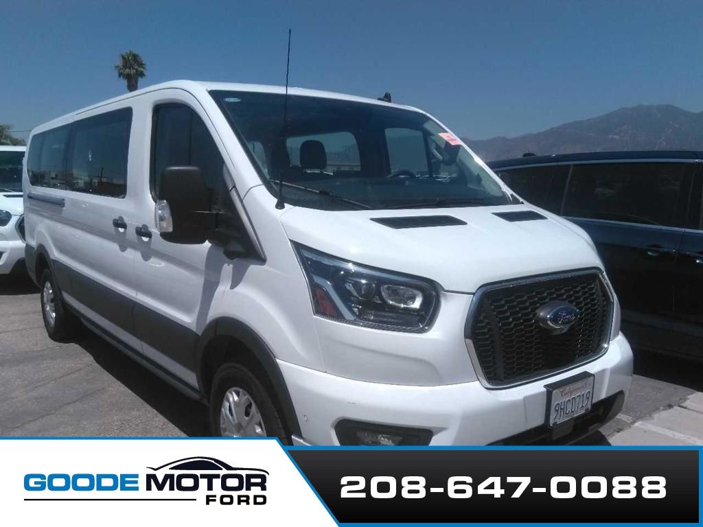 2023 Ford Transit Passenger 350 XLT Low Roof LB RWD