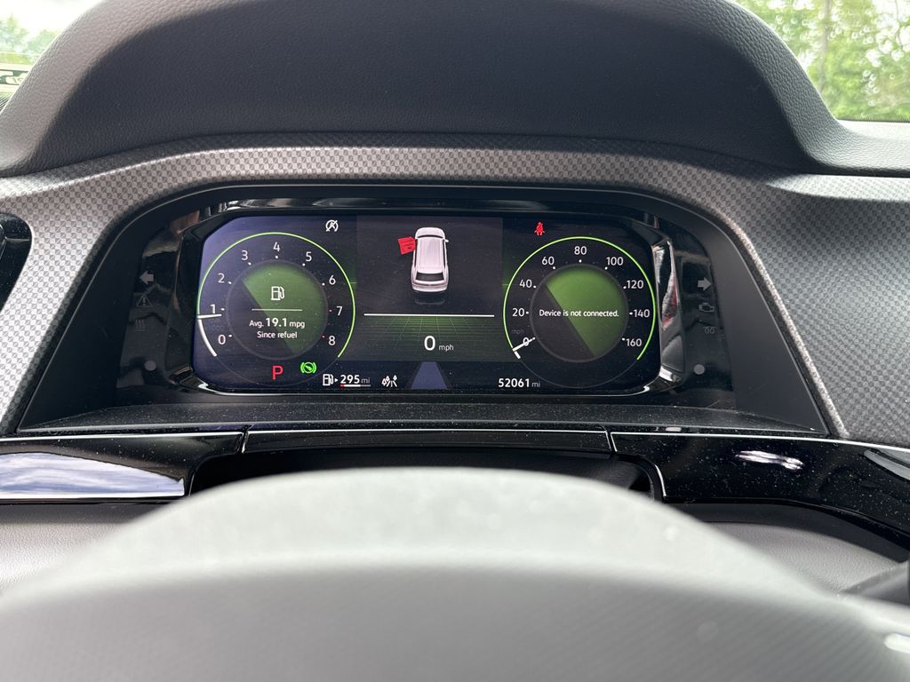 2024 Volkswagen Atlas 2.0T Peak Edition SE w/Technology Green at DeMontrond Ford