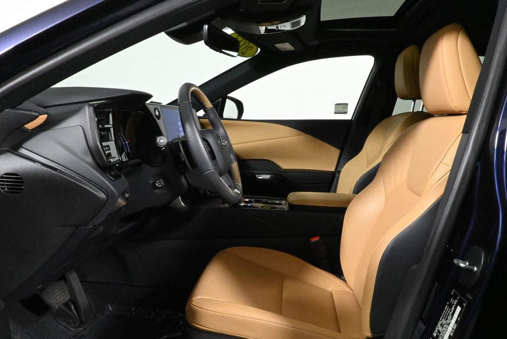 Thumbnail: 2023 Lexus RX - 3