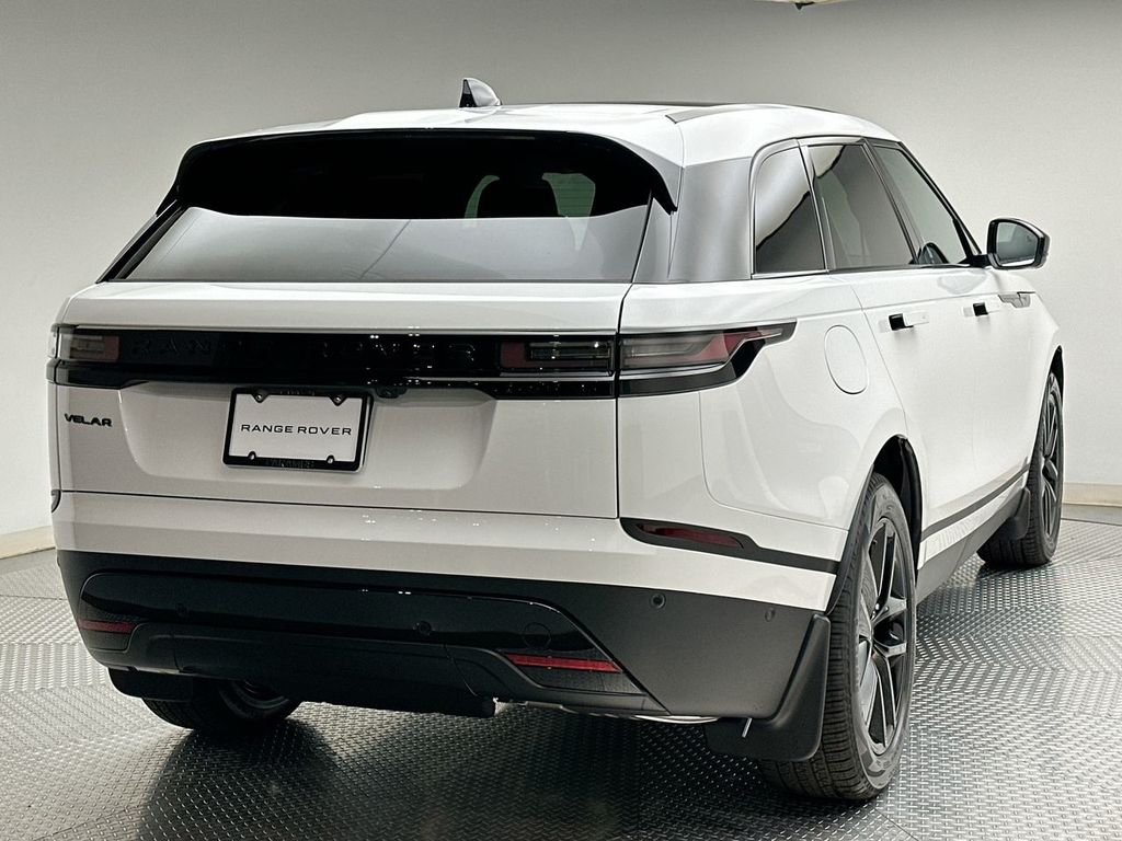 Thumbnail: 2026 Land Rover Range Rover Velar - 3