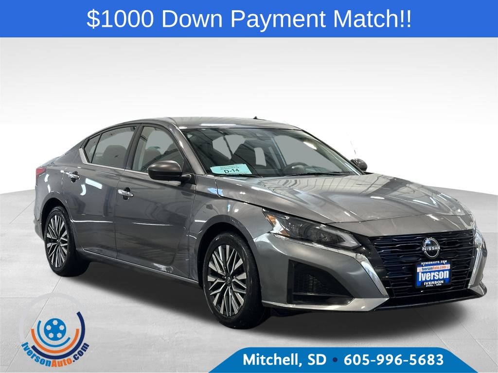 2024 Nissan Altima 2.5 SV FWD