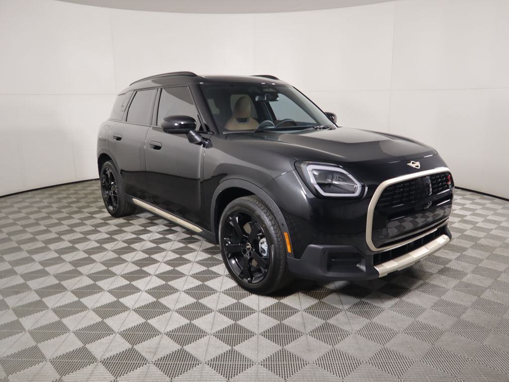 Thumbnail: 2026 MINI Cooper Countryman - 3