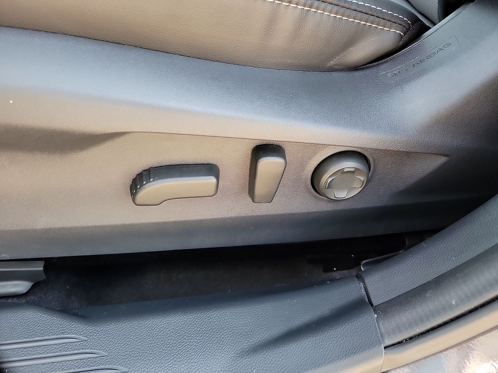 2025 Subaru Outback Limited Gray at Brown Buick GMC