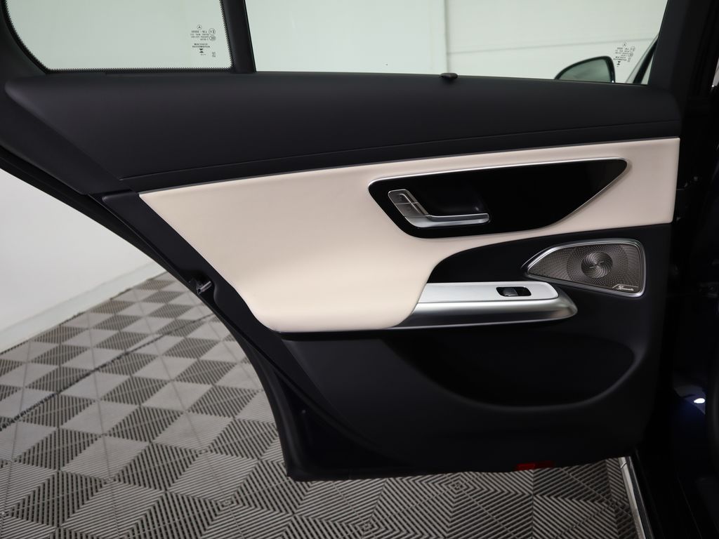 Thumbnail: 2026 Mercedes-Benz E-Class - 27