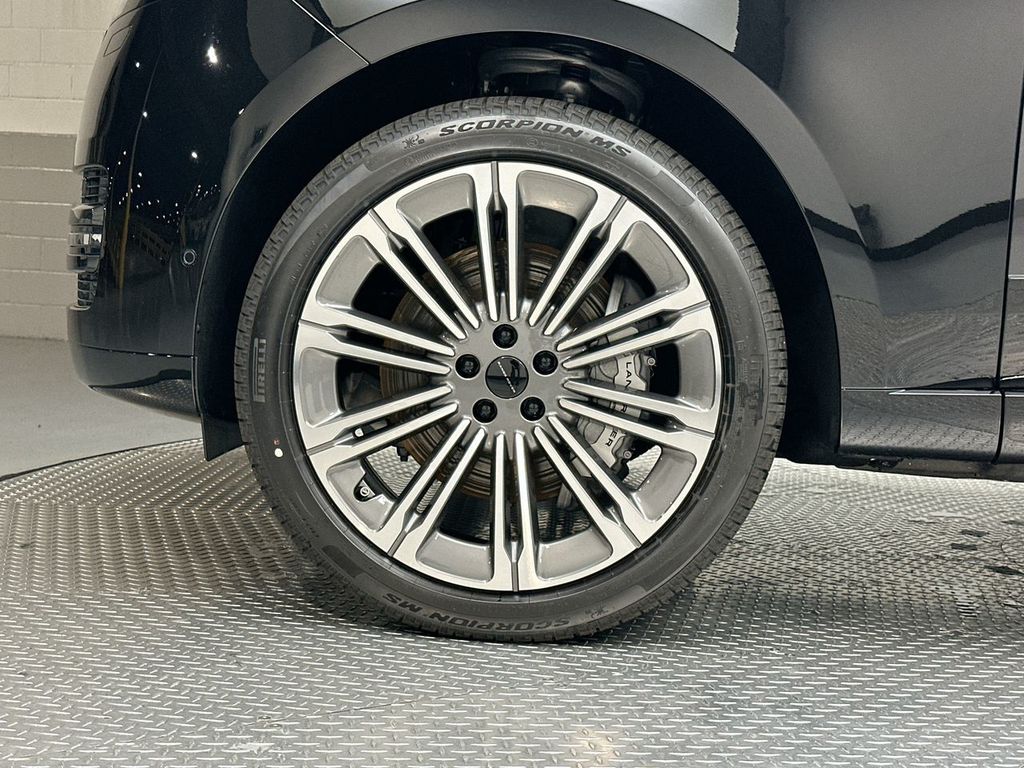 Thumbnail: 2026 Land Rover Range Rover - 13