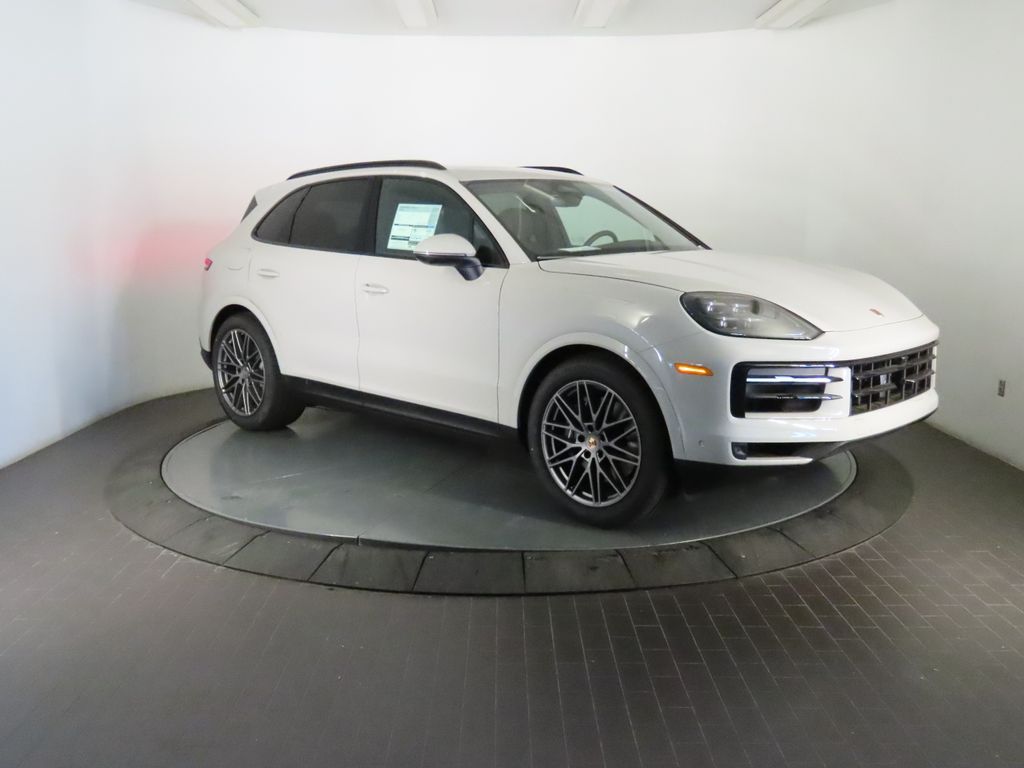 Thumbnail: 2026 Porsche Cayenne - 9