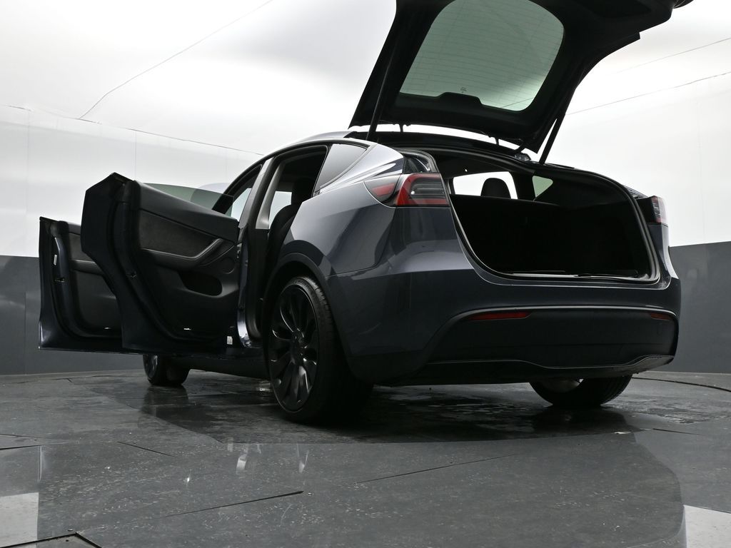 2023 Tesla Model Y Performance Dual Motor All-Wheel Drive