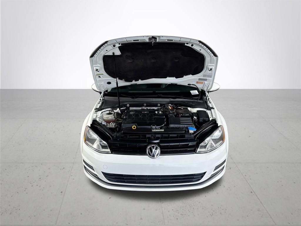 2015 Volkswagen Golf TDI S 4-Door
