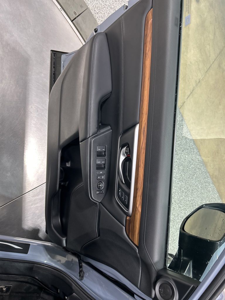 used 2020 Honda CR-V car, priced at $24,928