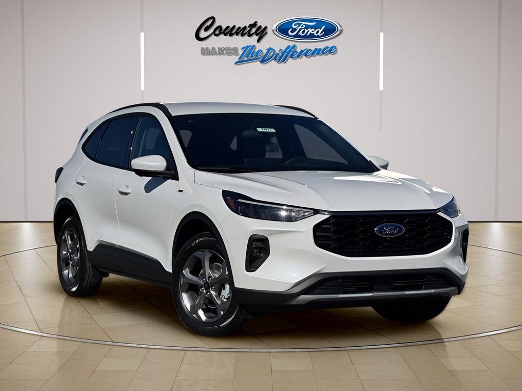 Star White Metallic Tri-Coat 2026 Ford Escape Hybrid SUV / Crossover All-Wheel Drive Continuously Variable Transmission