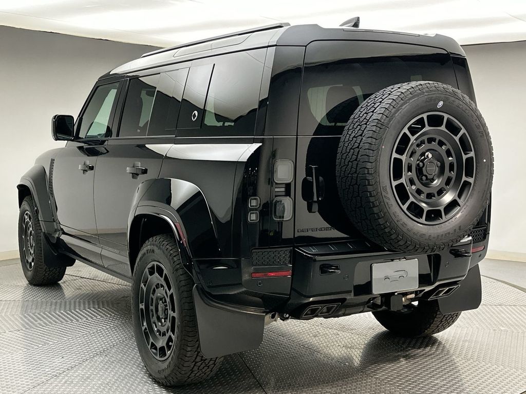 Thumbnail: 2026 Land Rover Defender - 11