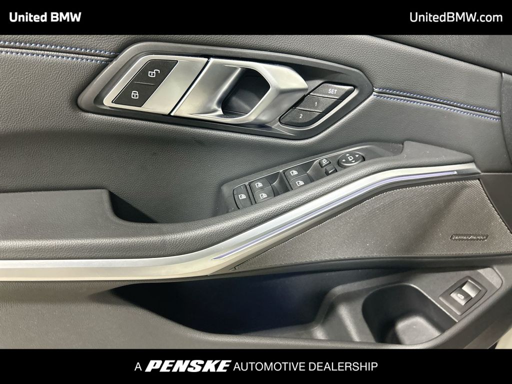 Thumbnail: 2020 BMW 3 Series - 11