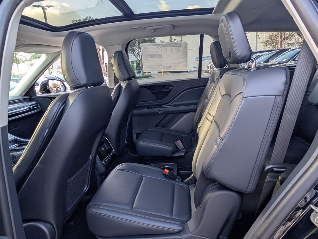 new 2026 Lincoln Aviator car, priced at $64,635