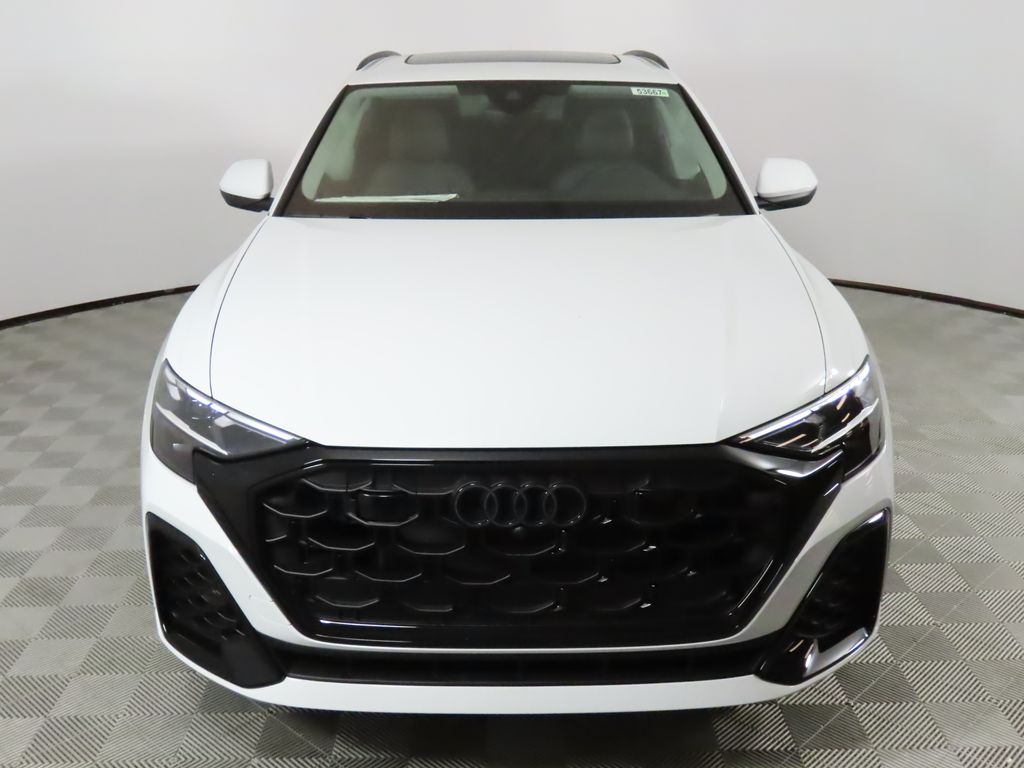 Thumbnail: 2025 Audi Q8 - 8