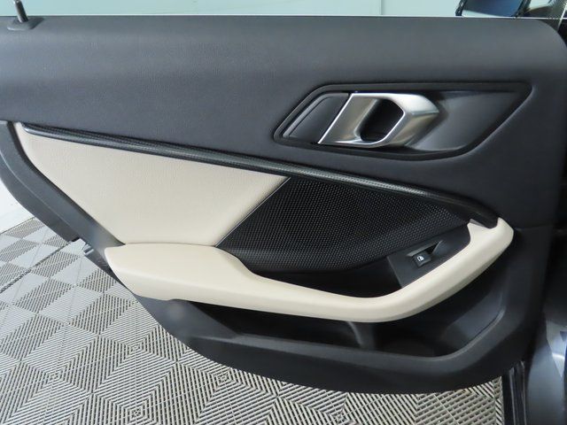 Thumbnail: 2021 BMW 2 Series - 27